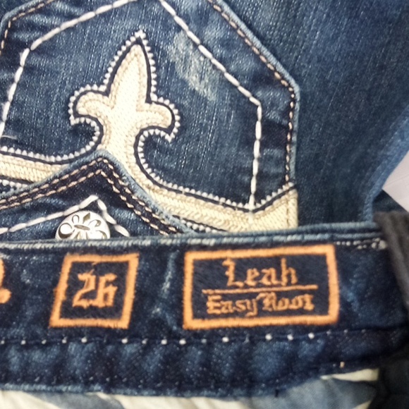 Rock Revival Women's 26 Easy Boot Embellished Distressed Embroidered NWT - Picture 10 of 14